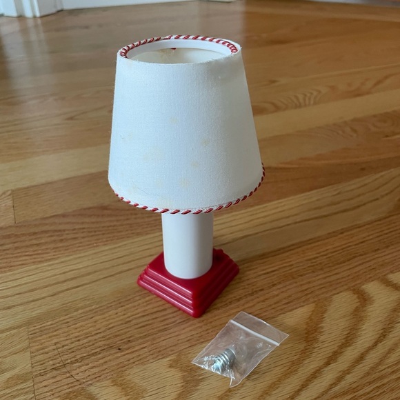 Vintage - 1991 Pleasant Company - Molly - book, lamp and water bottle - Picture 2 of 9